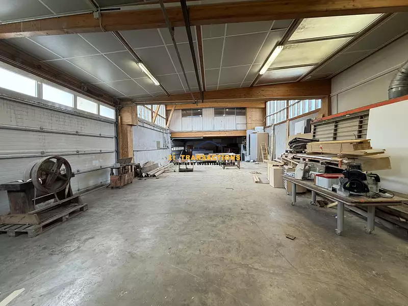 Divers, 1 306 m²