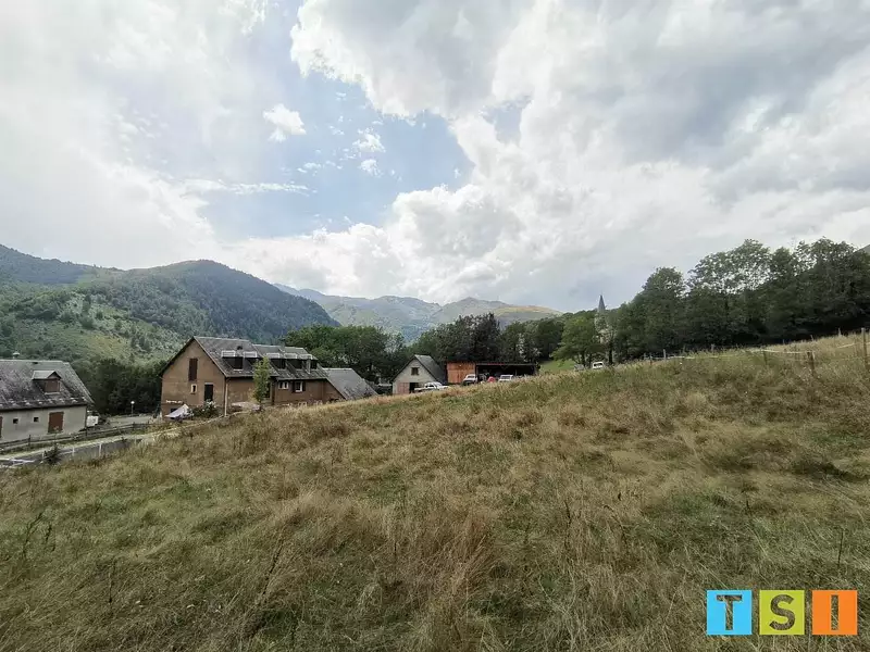 Terrain, 1 239 m²
