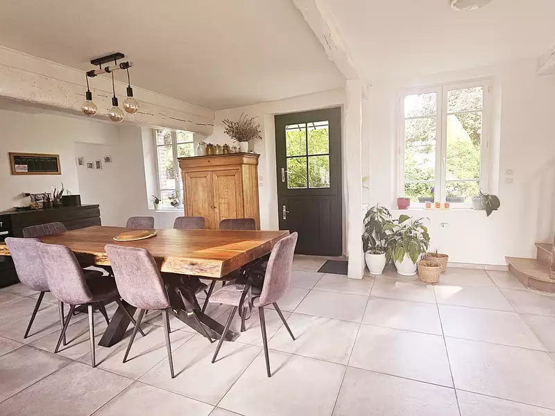 Divers, 275 m²