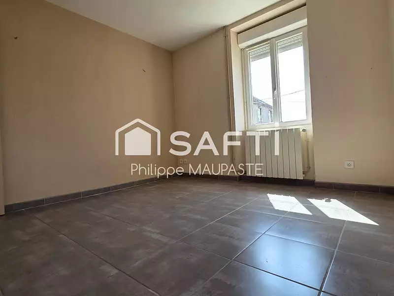 Immeuble, 200 m²