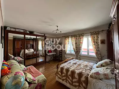 Maison, 170 m²