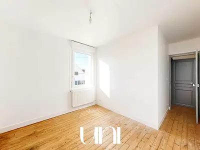 Maison, 77 m²
