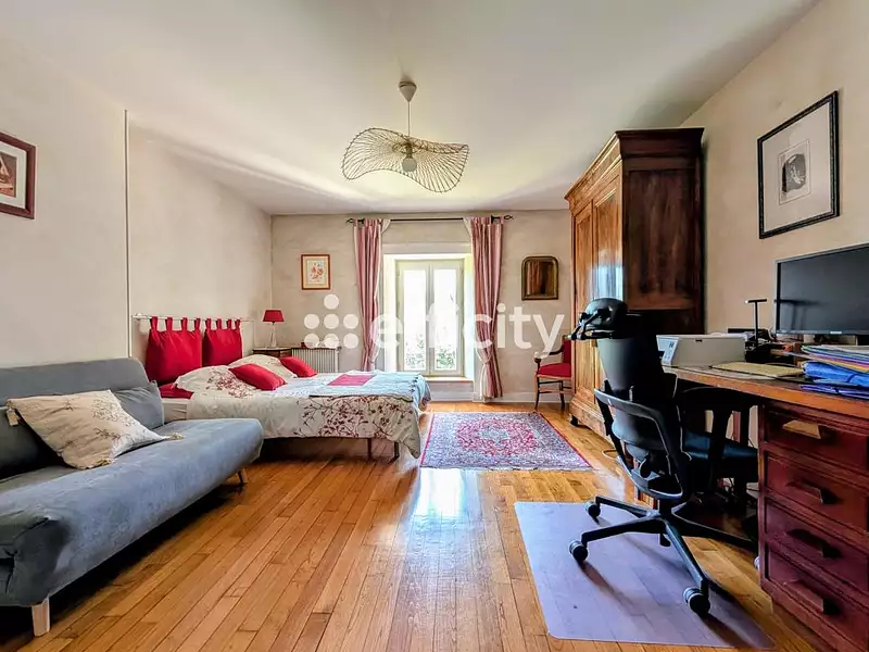Maison, 175 m²