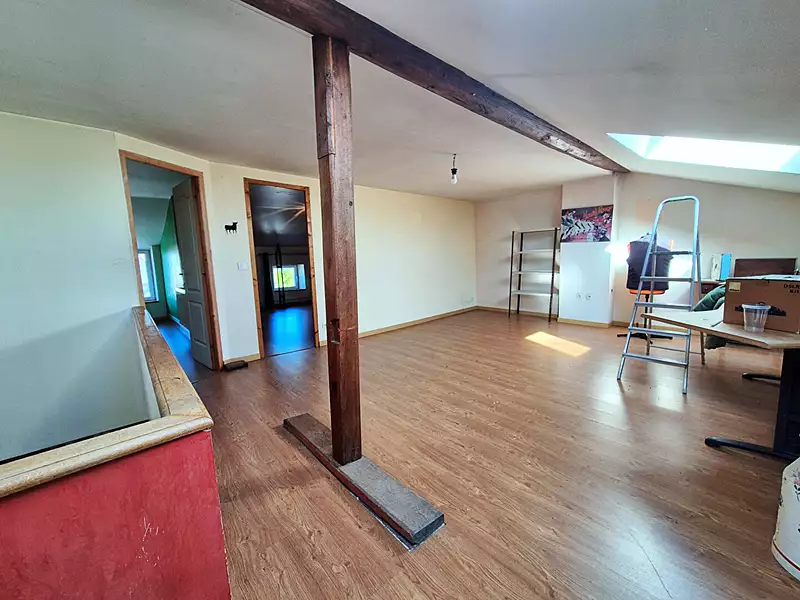 Maison, 185 m²