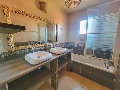 Maison, 95 m²