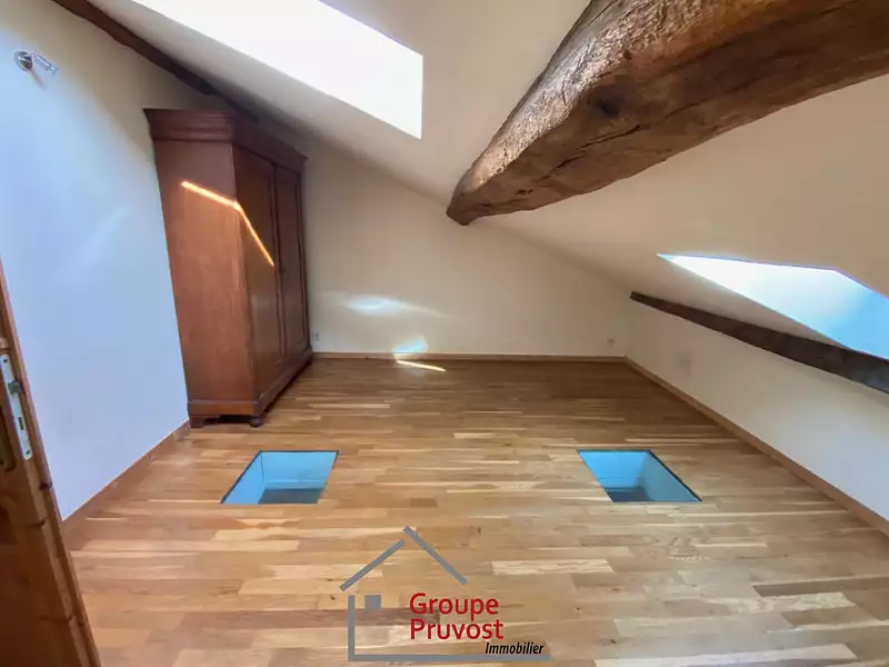 Maison, 220 m²