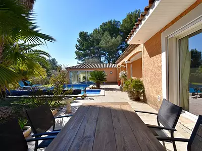 Maison, 235 m²