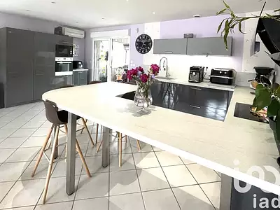 Maison, 157 m²