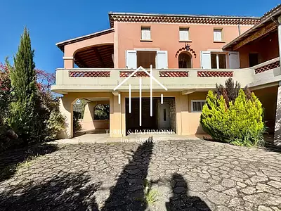 Maison, 193 m²