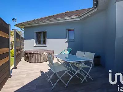 Maison, 220 m²