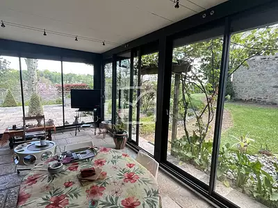 Maison, 310 m²