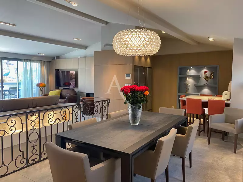 Appartement, 203 m²