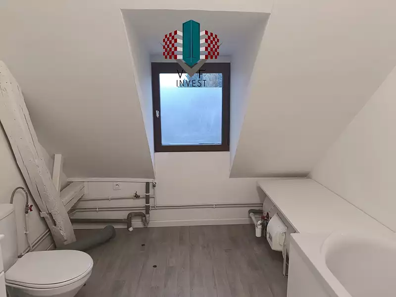Immeuble, 161 m²