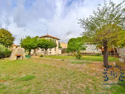 Terrain, 403 m²