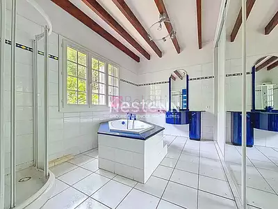 Maison, 156 m²