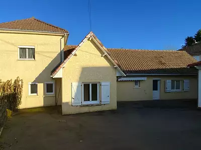 Maison, 166 m²