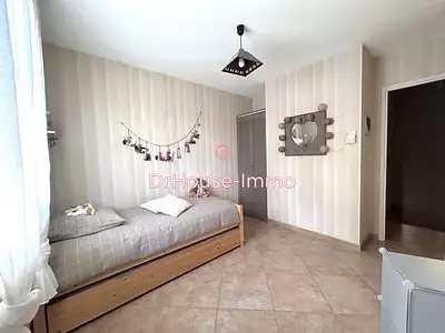 Maison, 140 m²