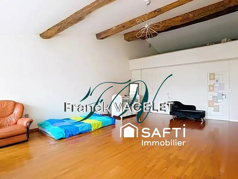 Maison, 222 m²