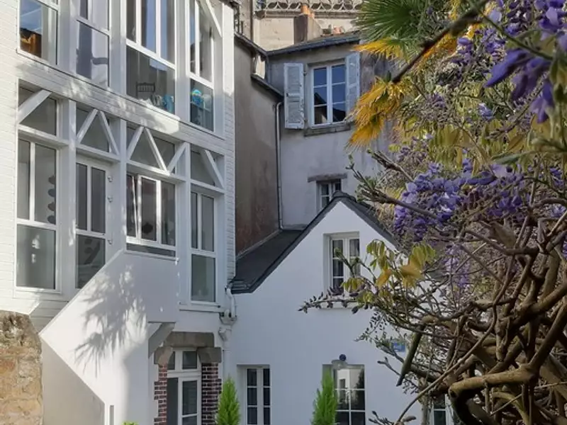 Immeuble, 330 m²