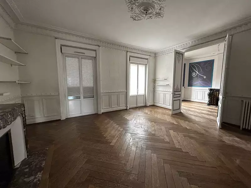 Appartement, 176,74 m²