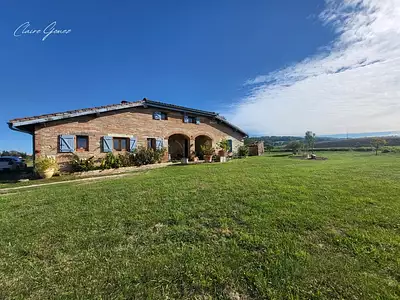 Maison, 245 m²
