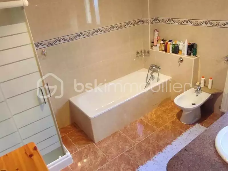 Maison, 175 m²