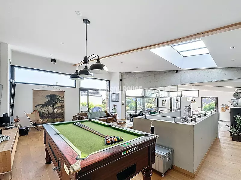 Maison, 277 m²