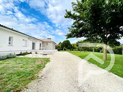 Maison, 205 m²