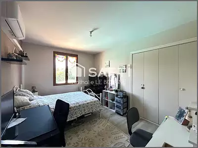 Maison, 198 m²