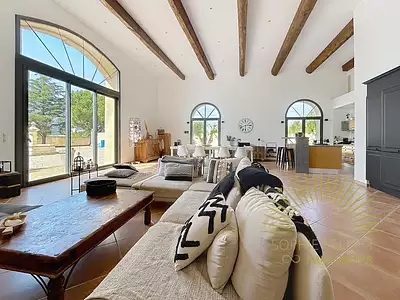 Maison, 185 m²