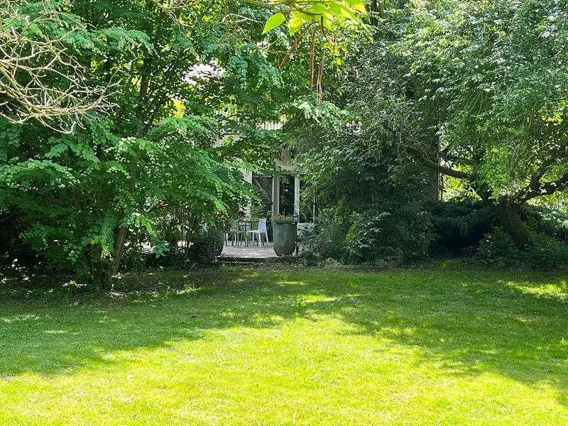 Maison, 645 m²