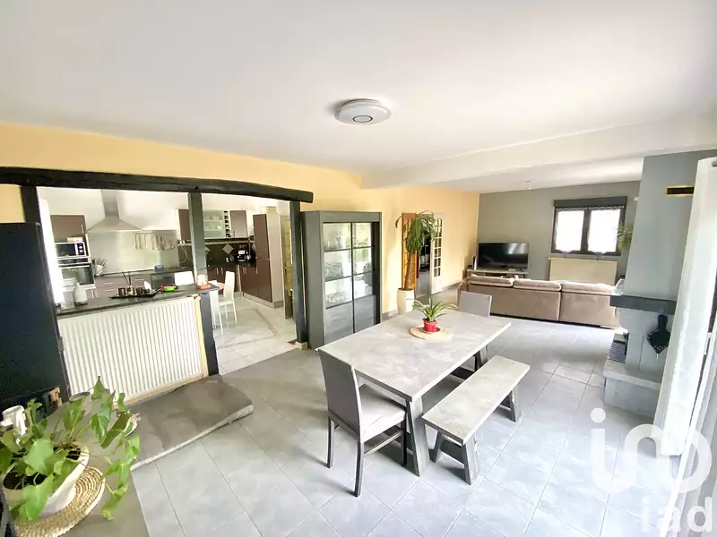 Maison, 226 m²