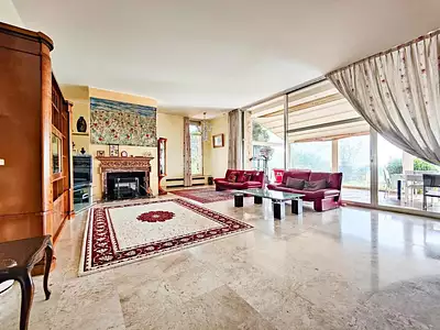 Maison, 248 m²