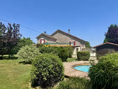 Maison, 250 m²