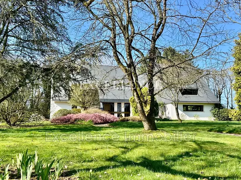Maison, 320 m²