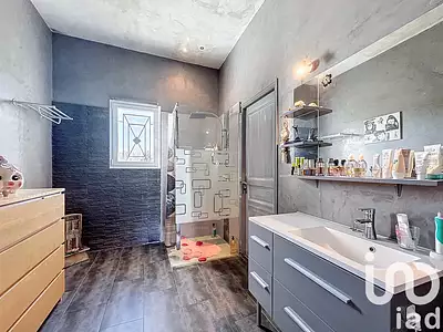 Maison, 204 m²