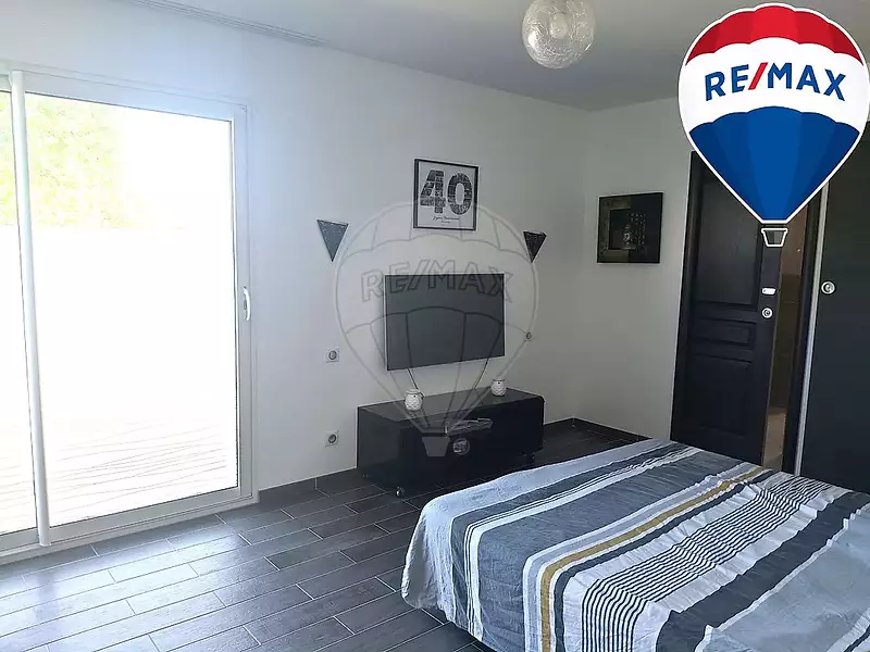 Maison, 165 m²