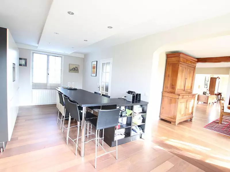 Maison, 200 m²