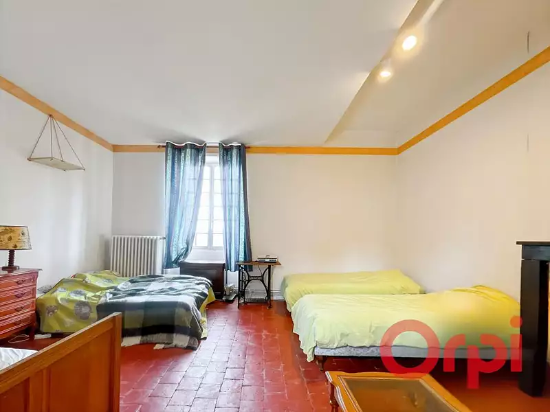 Maison, 253 m²