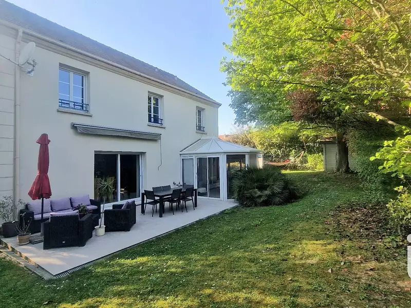 Maison, 161 m²