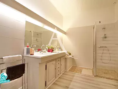 Maison, 400 m²