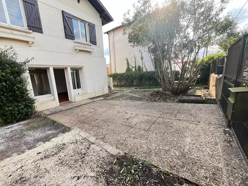 Maison, 156 m²