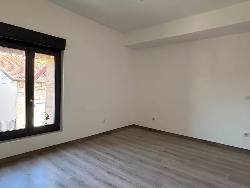 Maison, 275 m²