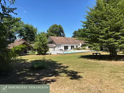 Maison, 349 m²