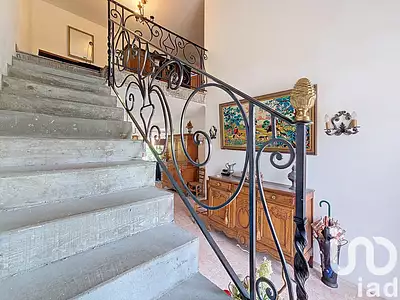 Maison, 204 m²