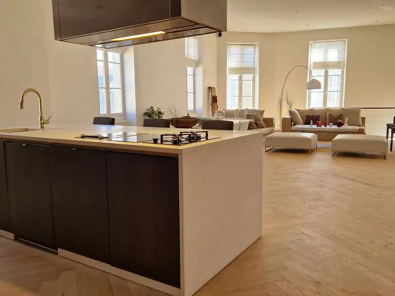 Maison, 241 m²