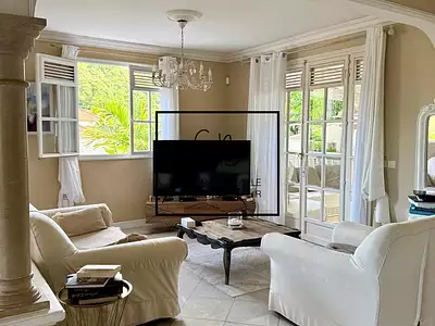 Appartement, 246 m²