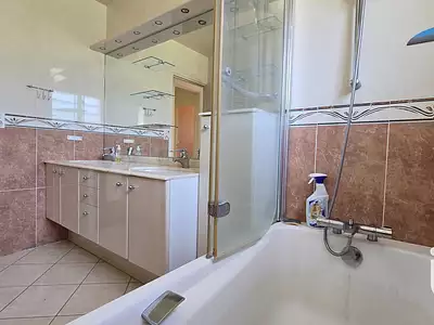 Maison, 160 m²