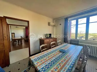 Maison, 190 m²