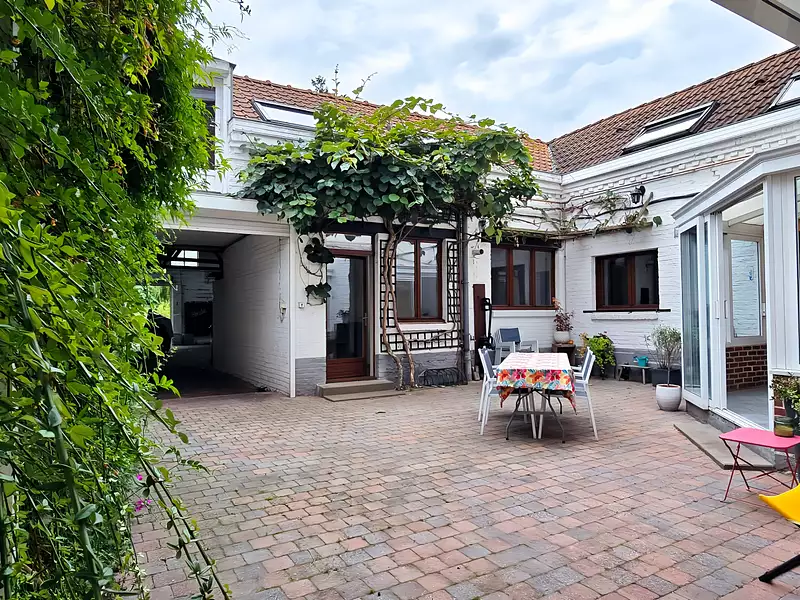 Maison, 230 m²